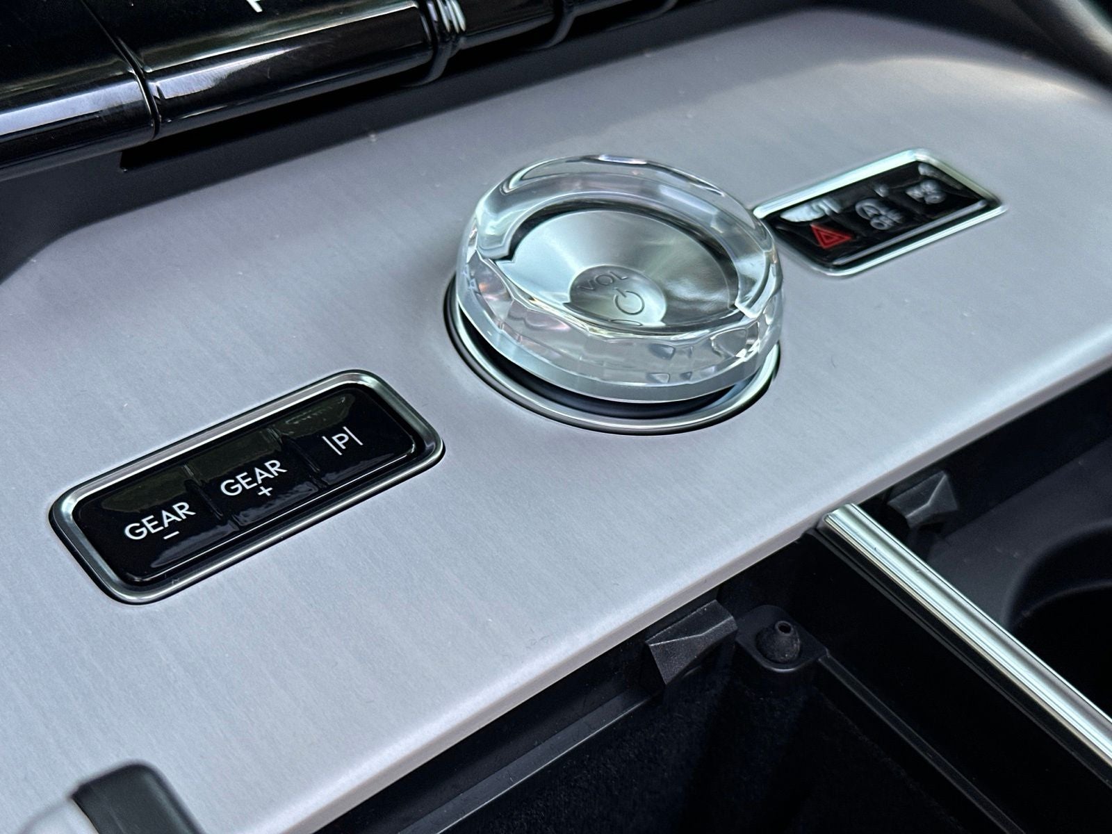 2027 Lincoln Navigator L Reserve