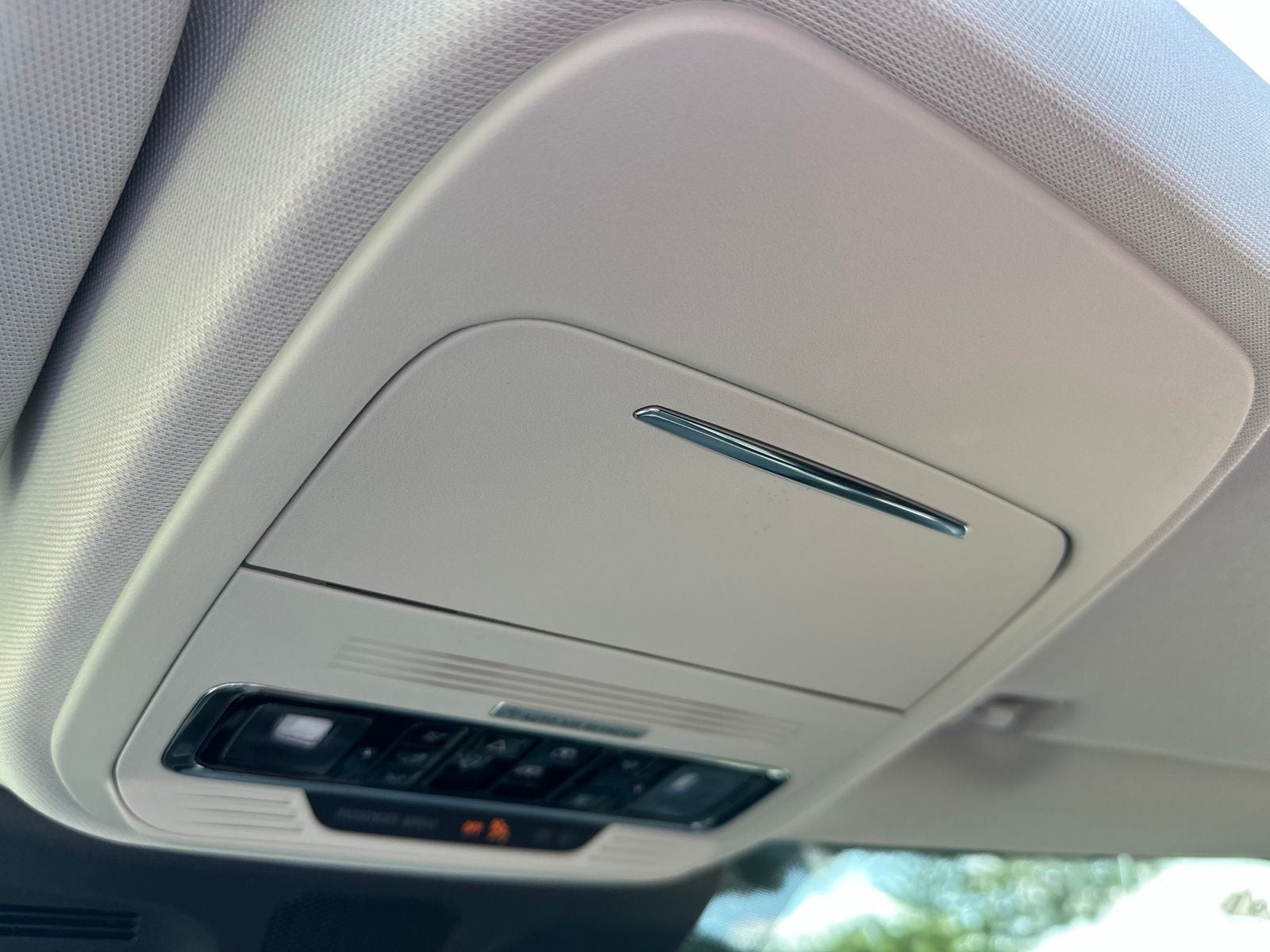 2027 Lincoln Navigator L Reserve