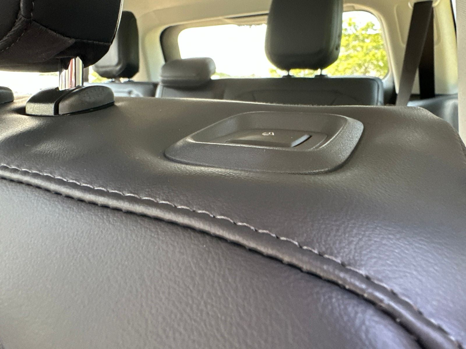 2027 Lincoln Navigator L Reserve