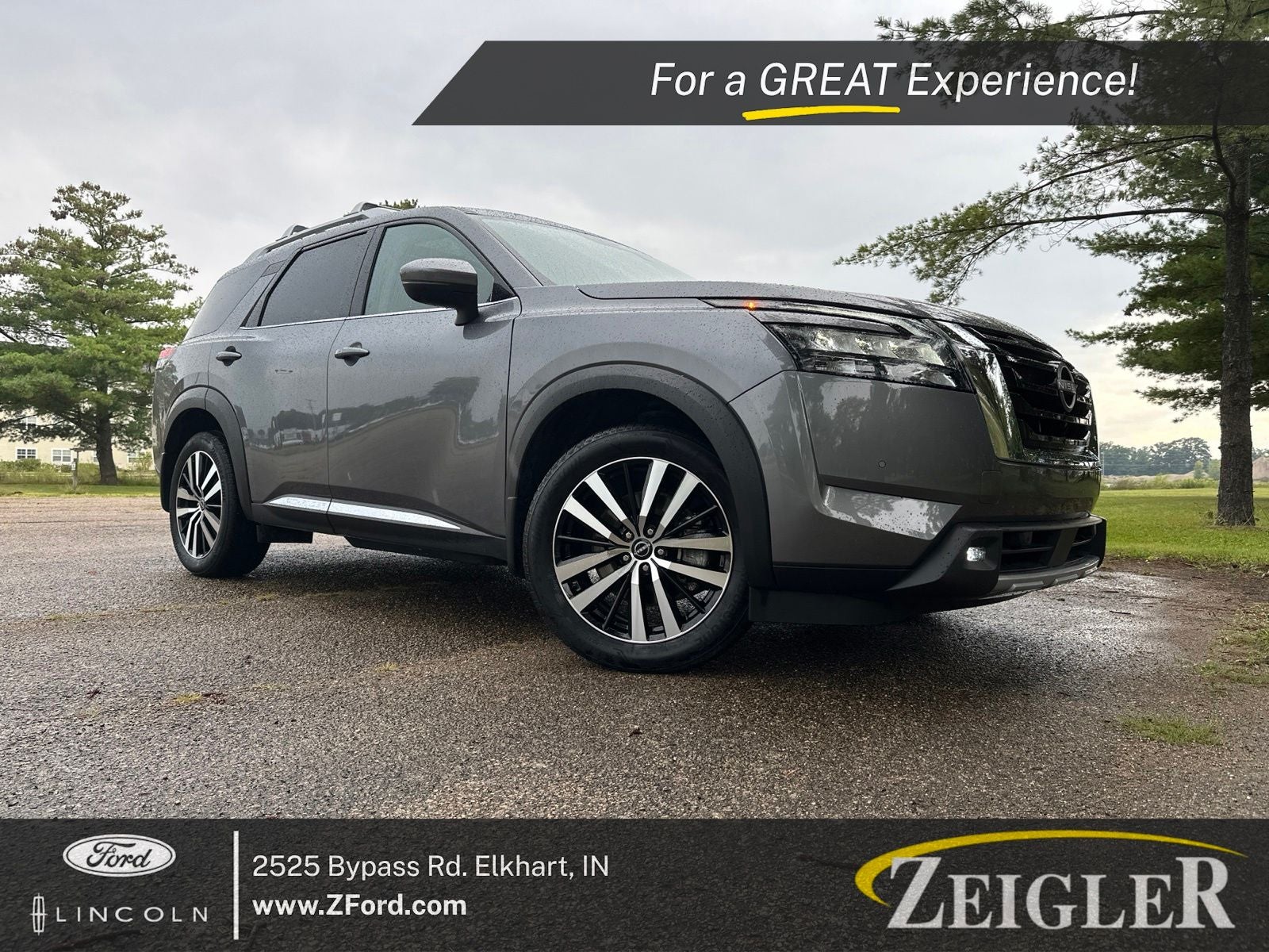 2025 Nissan Pathfinder Platinum
