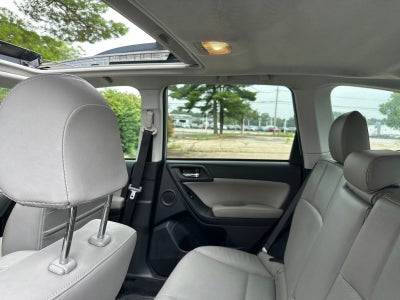 2015 Subaru Forester 2.5i Touring