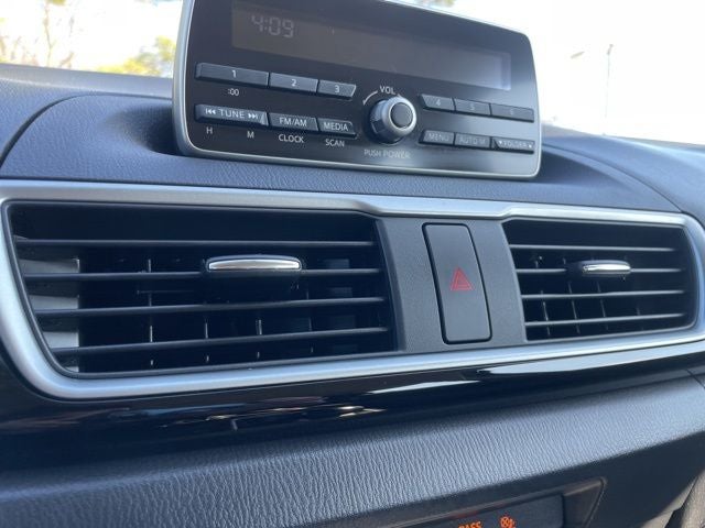 2014 Mazda Mazda3 i Sport