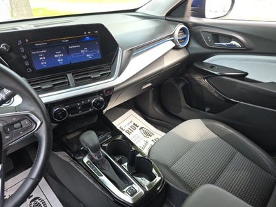 2024 Chevrolet Trax LT