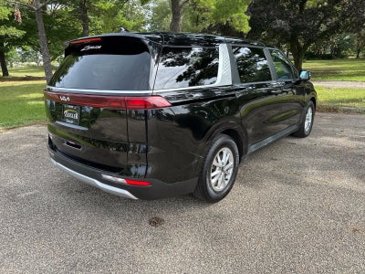 2024 Kia Carnival LX
