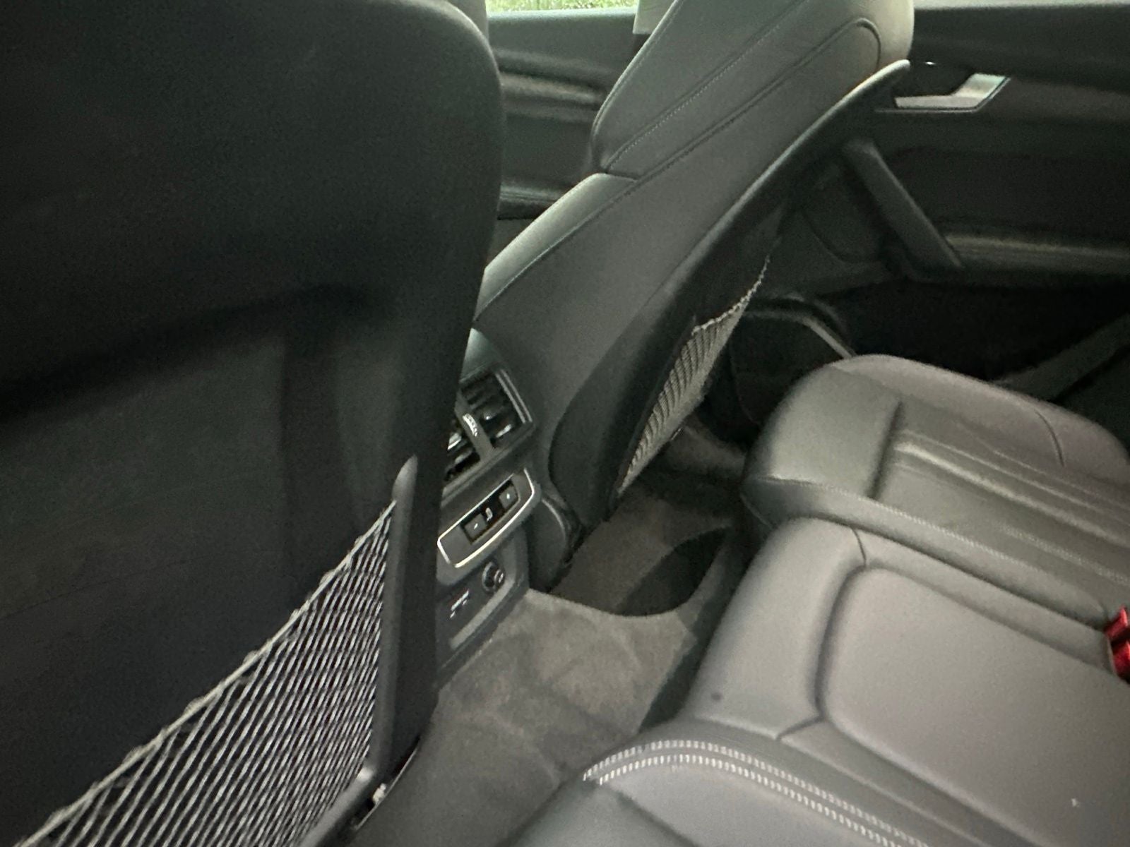 2024 Audi Q5 45 S line Premium quattro