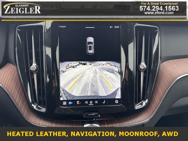 2024 Volvo XC60 B5 Plus Dark Theme