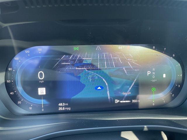 2025 Volvo XC40 B5 Core