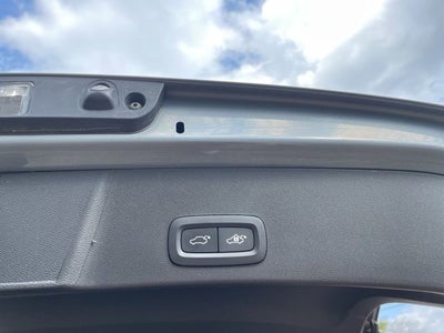 2023 Volvo XC40 B5 Core